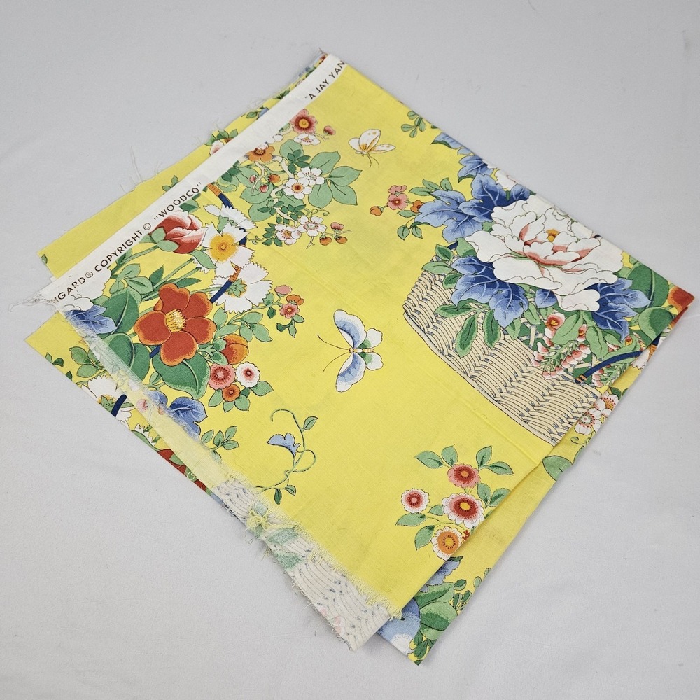 Vintage Jay Yang Design Upholstery Fabric Cabbage Rose Baskets 60x33 Cottagecore